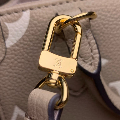LV - Cabas OnTheGo BB Petit