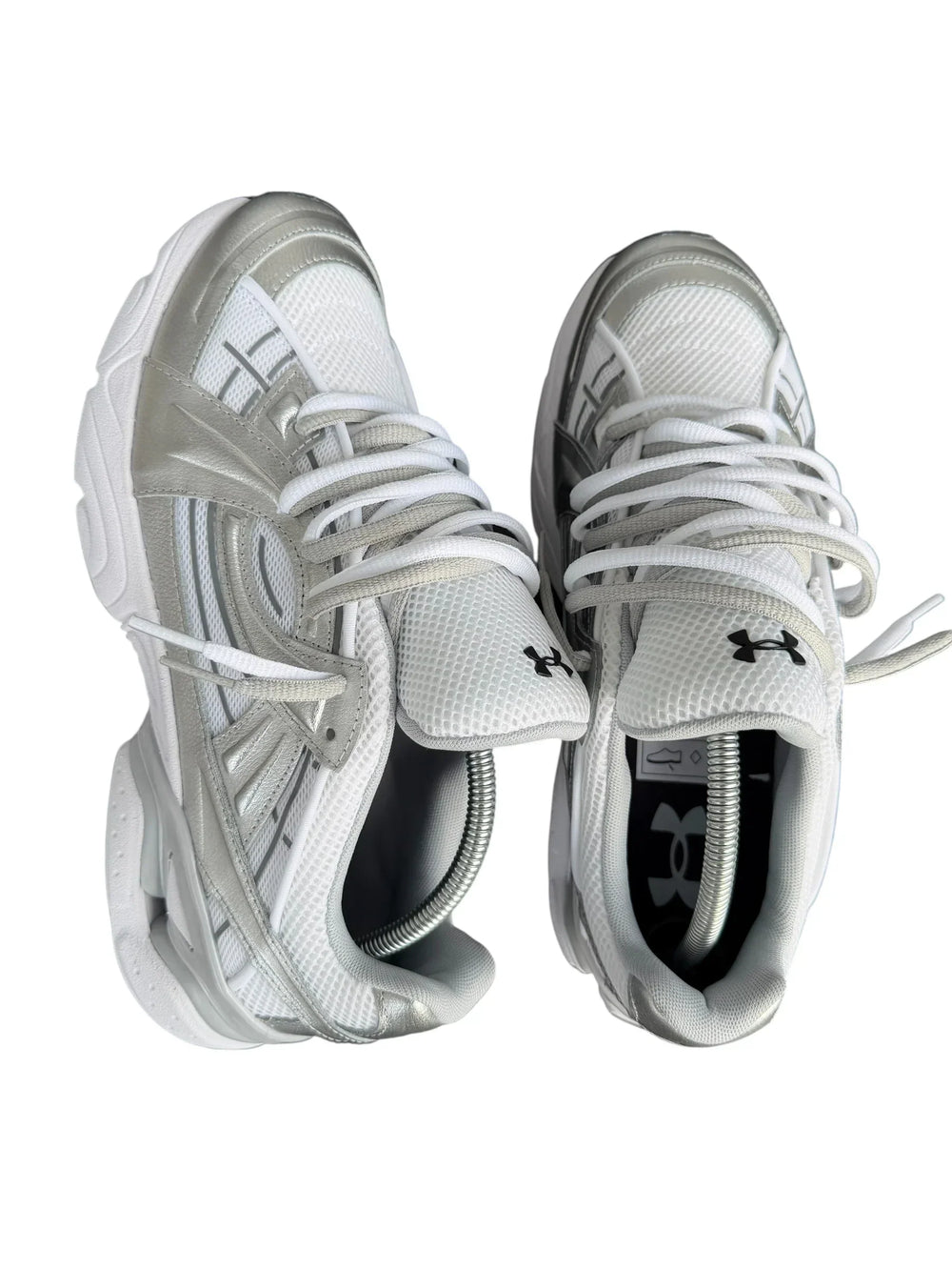 Sneakers Custom Gris - photo 2/3 - UrbanDrip