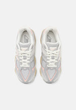 Sneakers 9060 Et Gris Rose - photo 3/5 - UrbanDrip