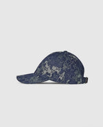 Casquette en denim avec détail bande Web - photo 2/5 - UrbanDrip