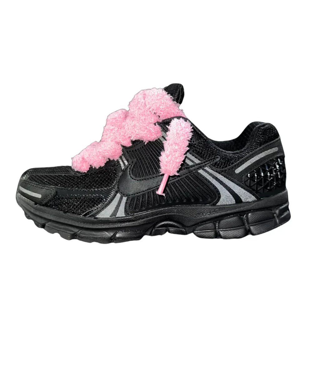 Sneakers Custom Noir Et Rose - photo 1/4 - UrbanDrip