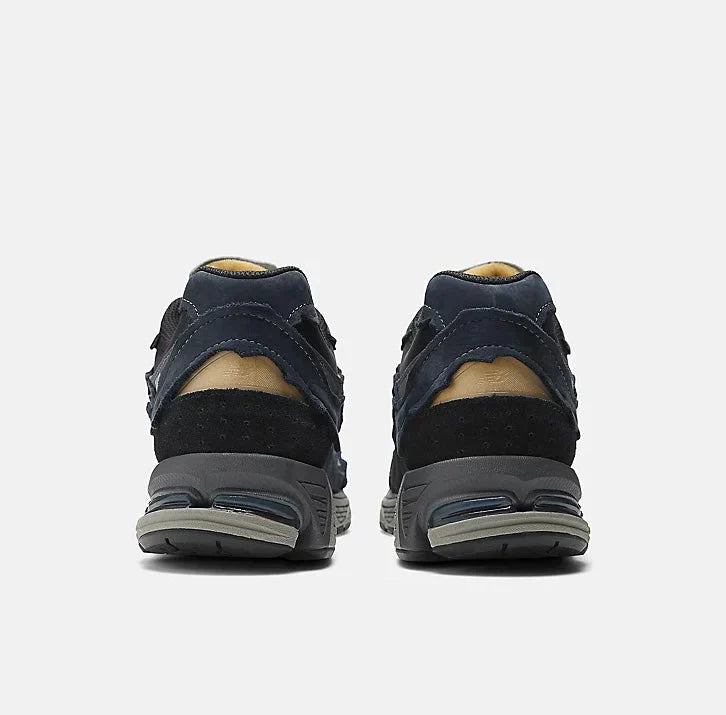 Sneakers 2002R Protection Foncé Bleu - photo 5/5 - UrbanDrip