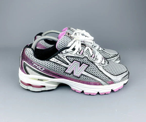 Sneakers Rose - photo 1/3 - UrbanDrip