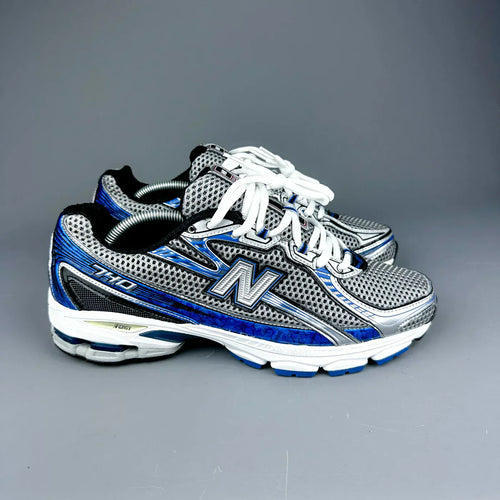 New Balance 740 Bleu Foncé