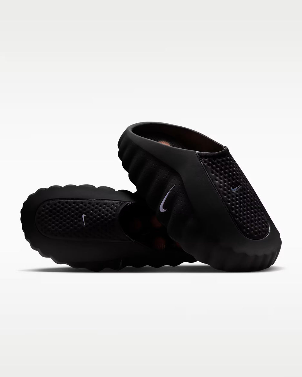 Sneakers Mind 001 Noir - photo 1/7 - UrbanDrip
