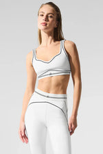 Ensemble Sport Suit Up Blanc - photo 1/5 - UrbanDrip