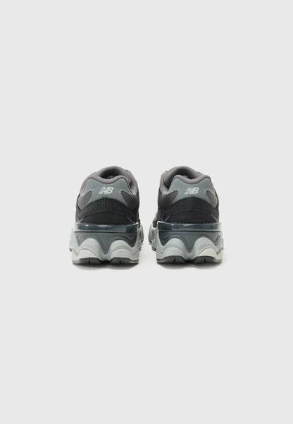 New Balance 9060 Gris Léger