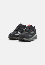 Sneakers 9060 Noir - photo 2/6 - UrbanDrip